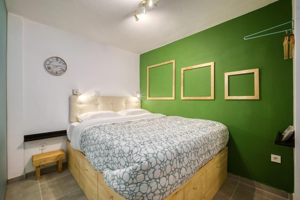 Modern Boutique Apartment Athens Exterior photo